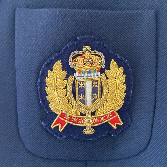 Vintage Talbots Navy Wool Blazer with Military Crest Made in Hong Kong. Petite 6 - Picture 2 of 12